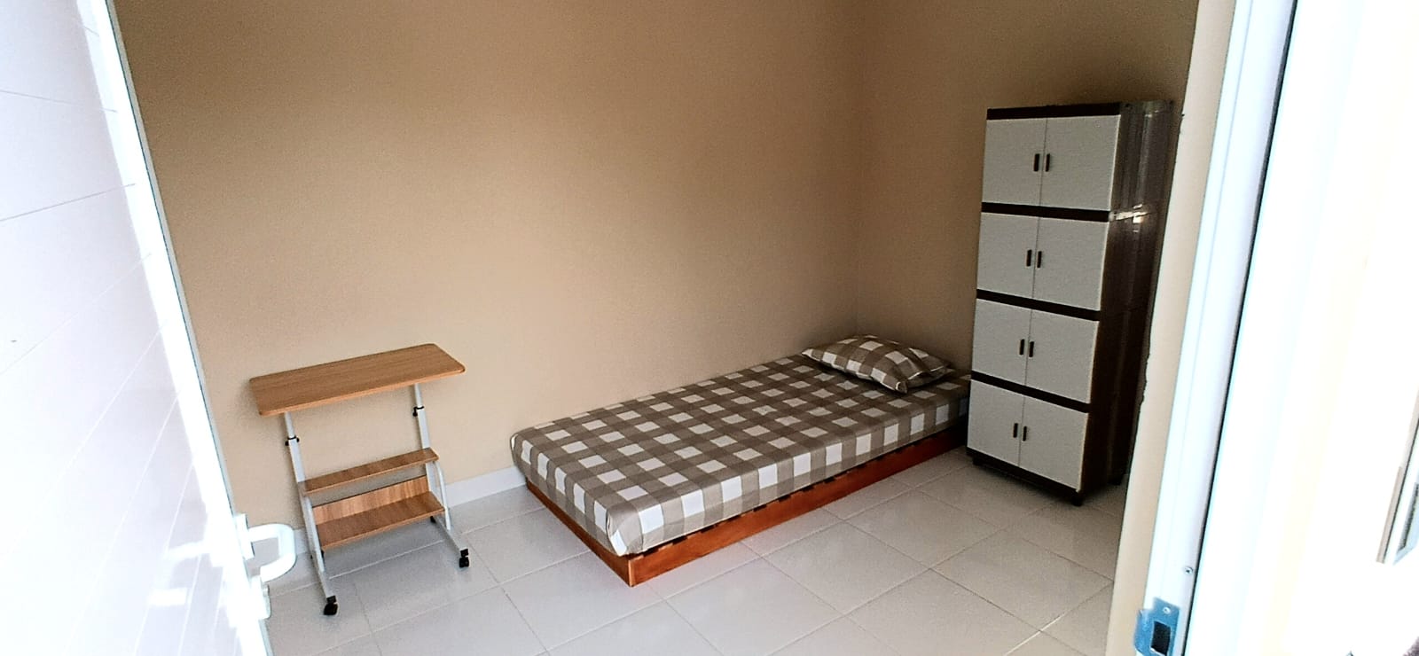 Tampilan dalam Kamar 1